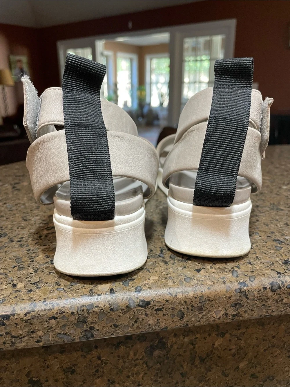 Wear w Anything! Franco Sarto Emmett Platform Sandal White Gray Sz 9 Velcro
